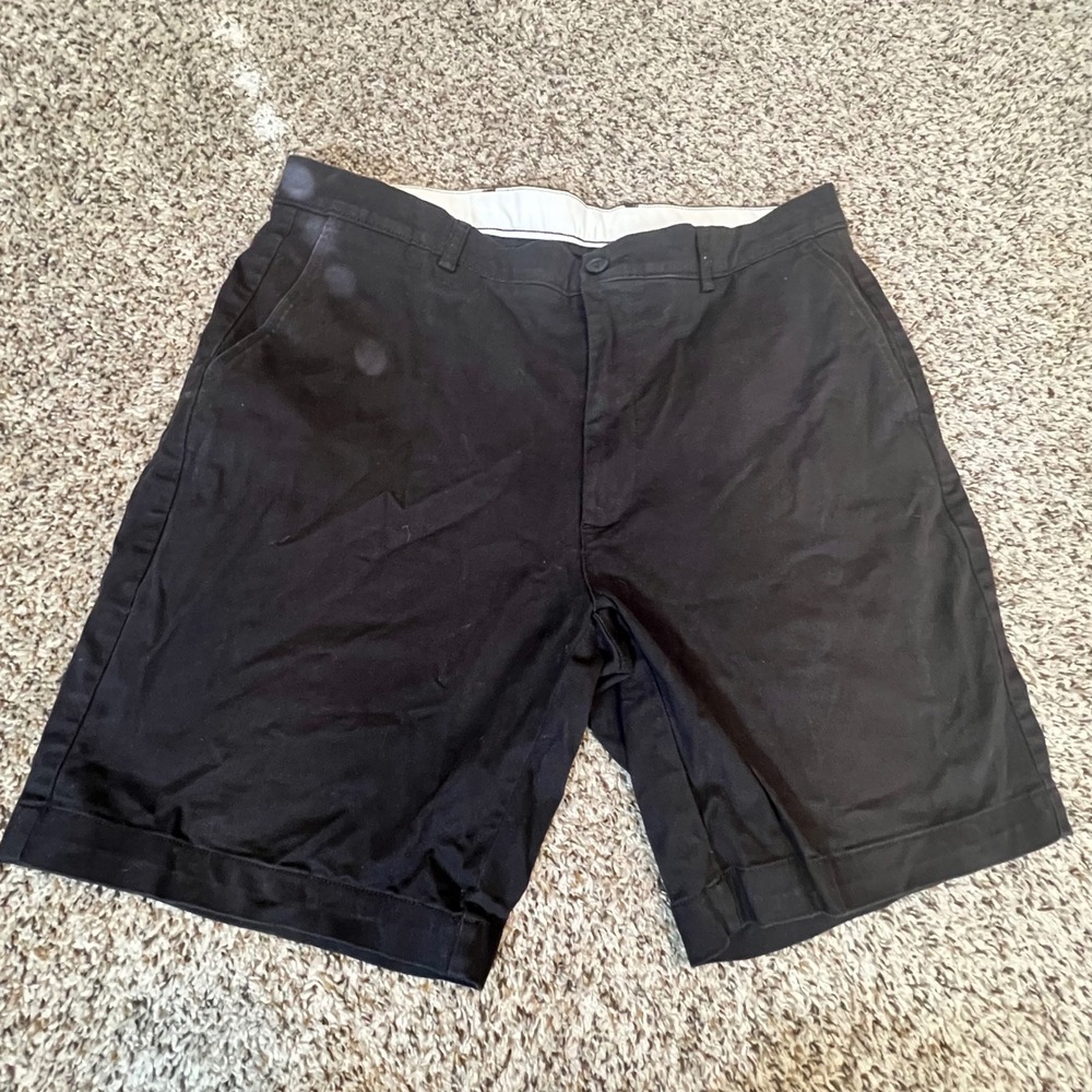 Roundtree & Yorke Mens Black Flat Front Chino Shorts Size 38 Cotton Stretch